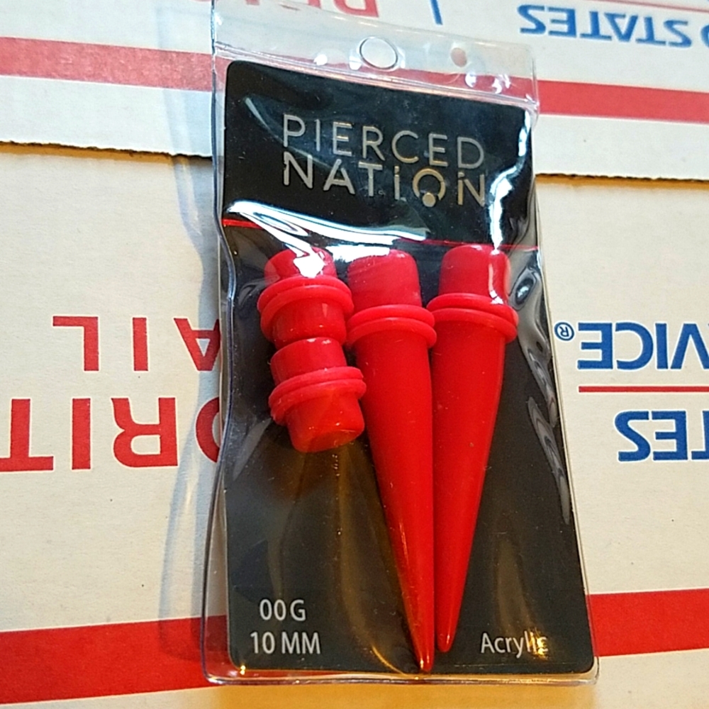 NWT PIERCED NATION ALL RED ACRYLIC PLUGS AND TAPERS